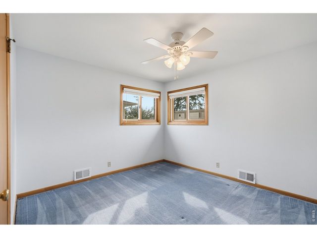 1542 W 16th St, Loveland, CO 80538