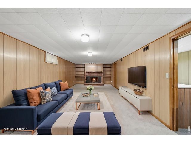 1542 W 16th St, Loveland, CO 80538