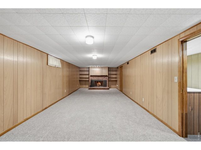 1542 W 16th St, Loveland, CO 80538
