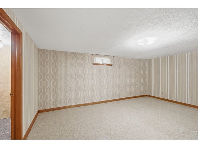 1542 W 16th St, Loveland, CO 80538