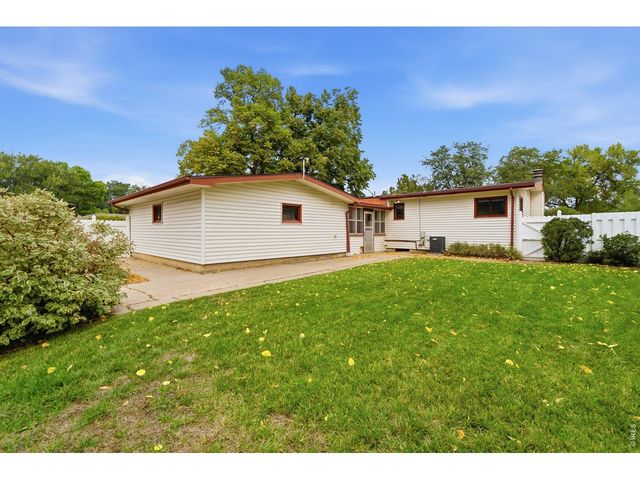 1542 W 16th St, Loveland, CO 80538