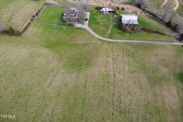 1421 Bishoptown Road, Duffield, VA 24244