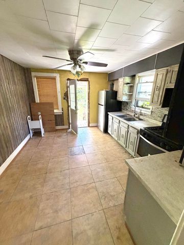 2907 Union Street, Hobart, IN 46342