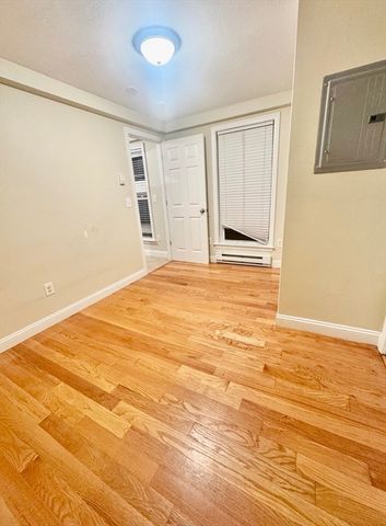 75 Bowers Street 4, Lowell, MA 01854