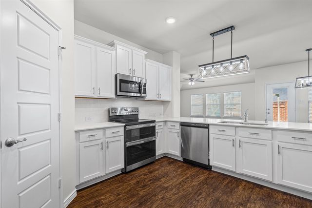 228 Sunny Corner Road, Royse City, TX 75189