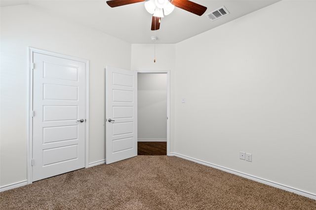 228 Sunny Corner Road, Royse City, TX 75189