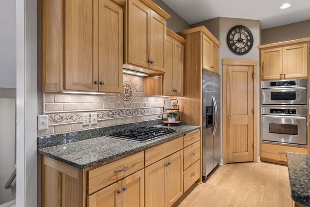 17866 179th Trail W, Lakeville, MN 55044
