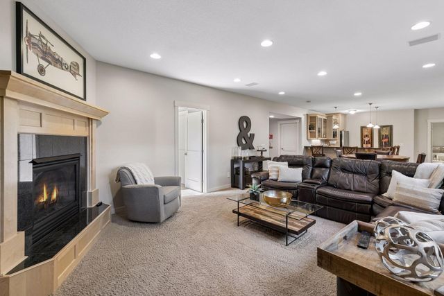 17866 179th Trail W, Lakeville, MN 55044