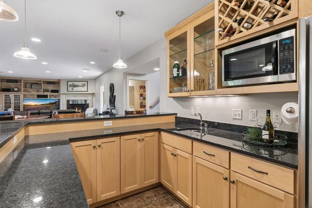 17866 179th Trail W, Lakeville, MN 55044