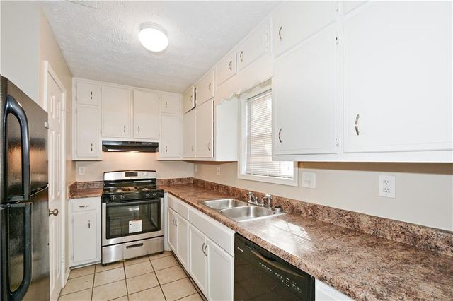 2624 Country SE Trace B, Conyers, GA 30013