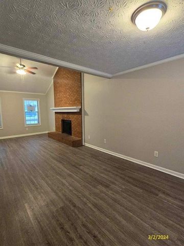 2624 Country SE Trace B, Conyers, GA 30013