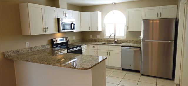 407 WHITEWING CIRCLE, Minneola, FL 34715