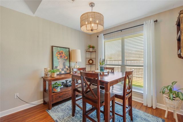 1009 Fallbrook Loop, College Station, TX 77845