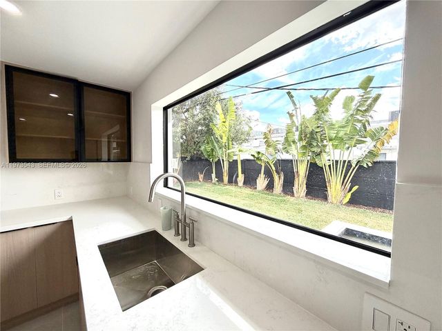 9410 SW 55th Street, Miami, FL 33165