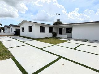 9410 SW 55th Street, Miami, FL 33165