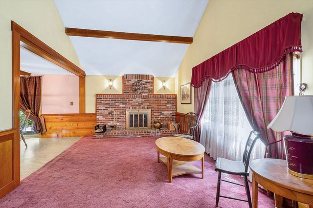 48 Cannington St, Lowell, MA 01854