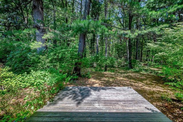48 Cannington St, Lowell, MA 01854