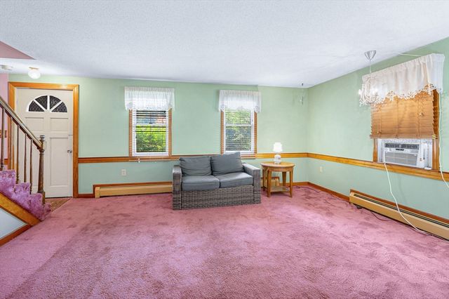48 Cannington St, Lowell, MA 01854