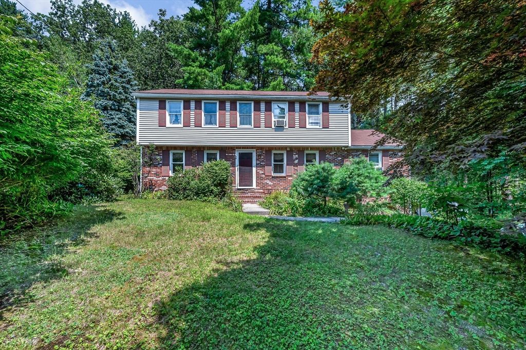 48 Cannington St, Lowell, MA 01854