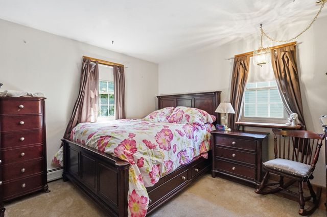 25 Gertrude St, Springfield, MA 01118