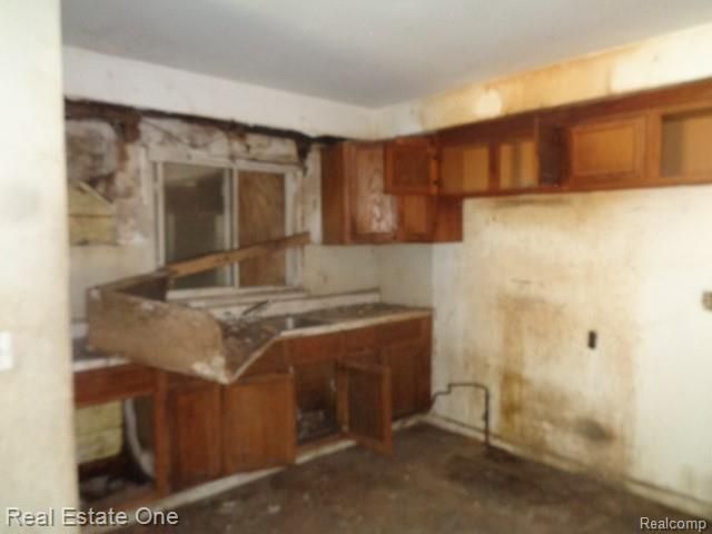 19417 Grandview Street, Detroit, MI 48219