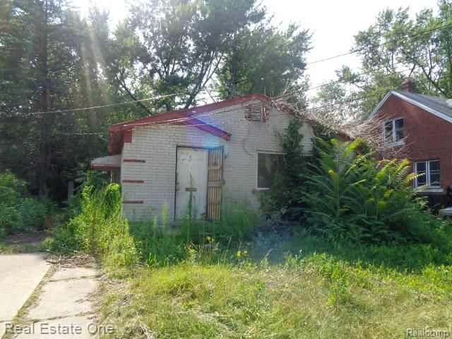 19417 Grandview Street, Detroit, MI 48219