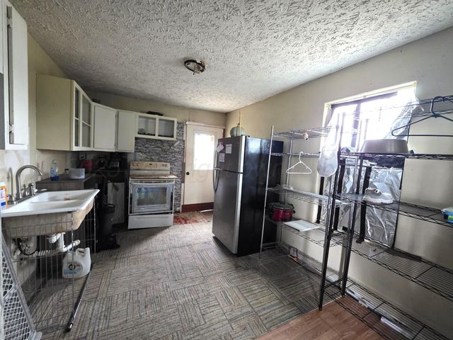 1200 E Kingsmill Avenue, Pampa, TX 79065