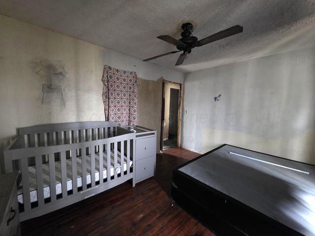 1200 E Kingsmill Avenue, Pampa, TX 79065