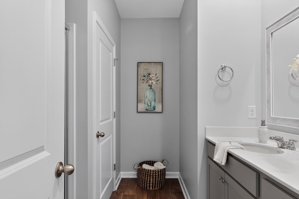 Image 15 of property listing at 227 N Light Way, Summerville, SC 29486