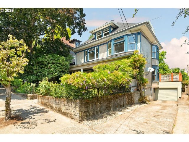 2425 Nw JOHNSON St, Portland, OR 97210