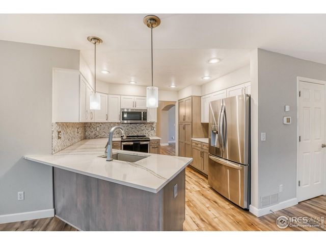6951 Nile Ct, Arvada, CO 80007