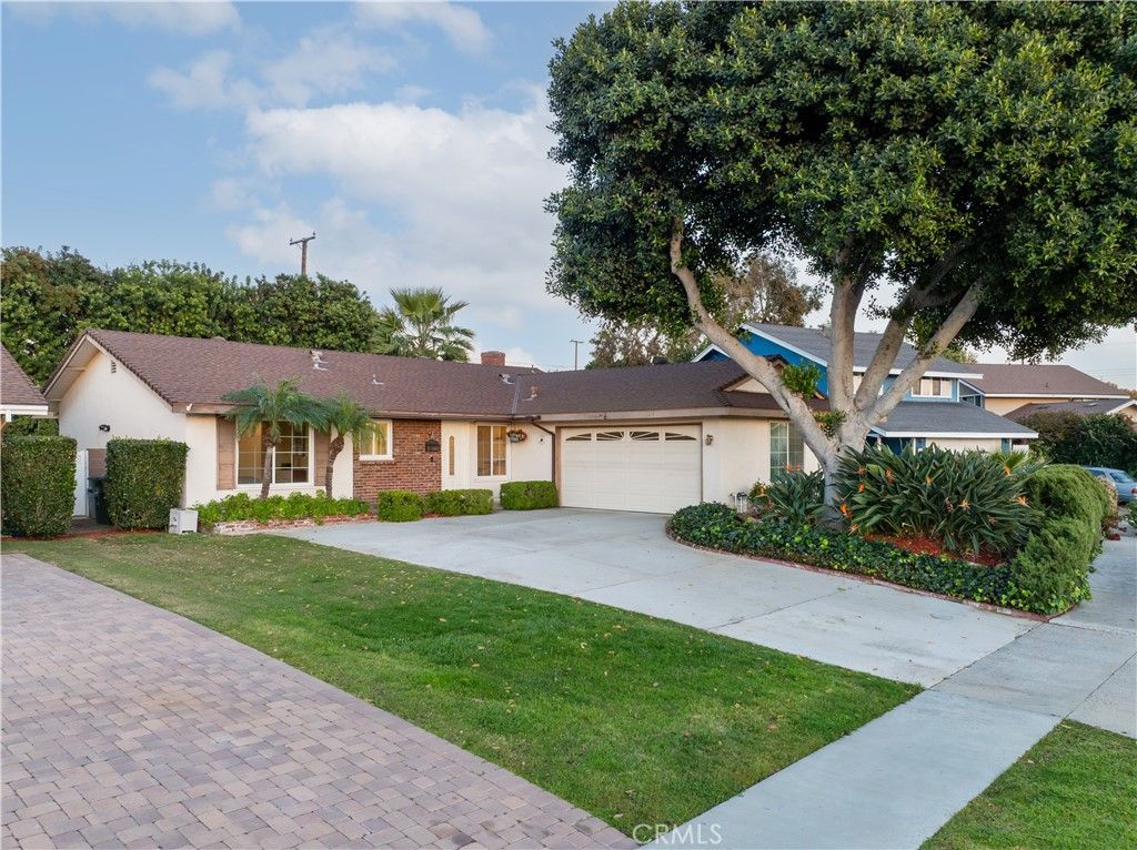 24745 Calle El Toro Grande, Lake Forest, CA 92630