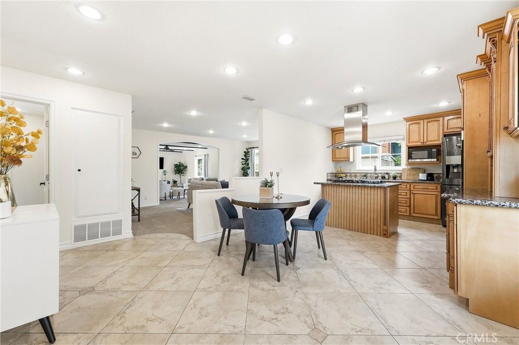 24745 Calle El Toro Grande, Lake Forest, CA 92630 — photo 4