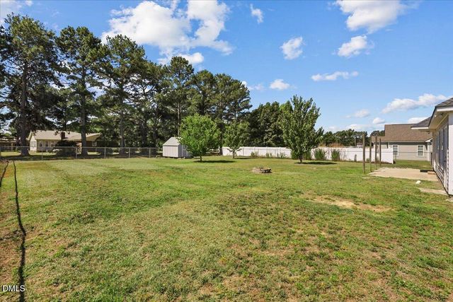 5606 Blanch Fields Lane, Lucama, NC 27851