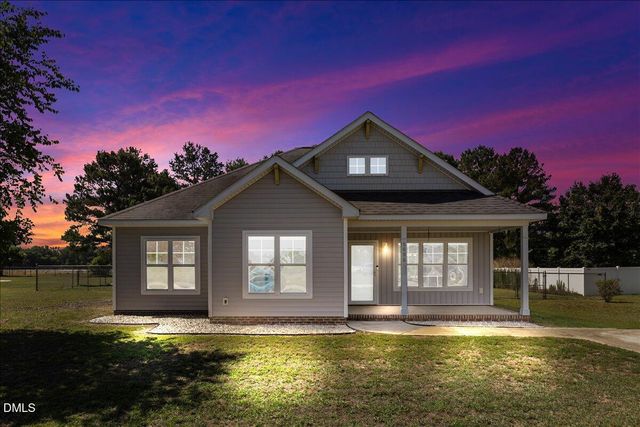 5606 Blanch Fields Lane, Lucama, NC 27851