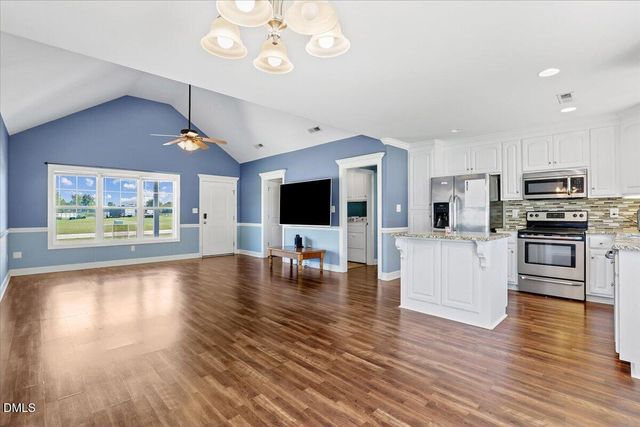 5606 Blanch Fields Lane, Lucama, NC 27851