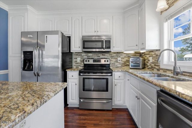 5606 Blanch Fields Lane, Lucama, NC 27851
