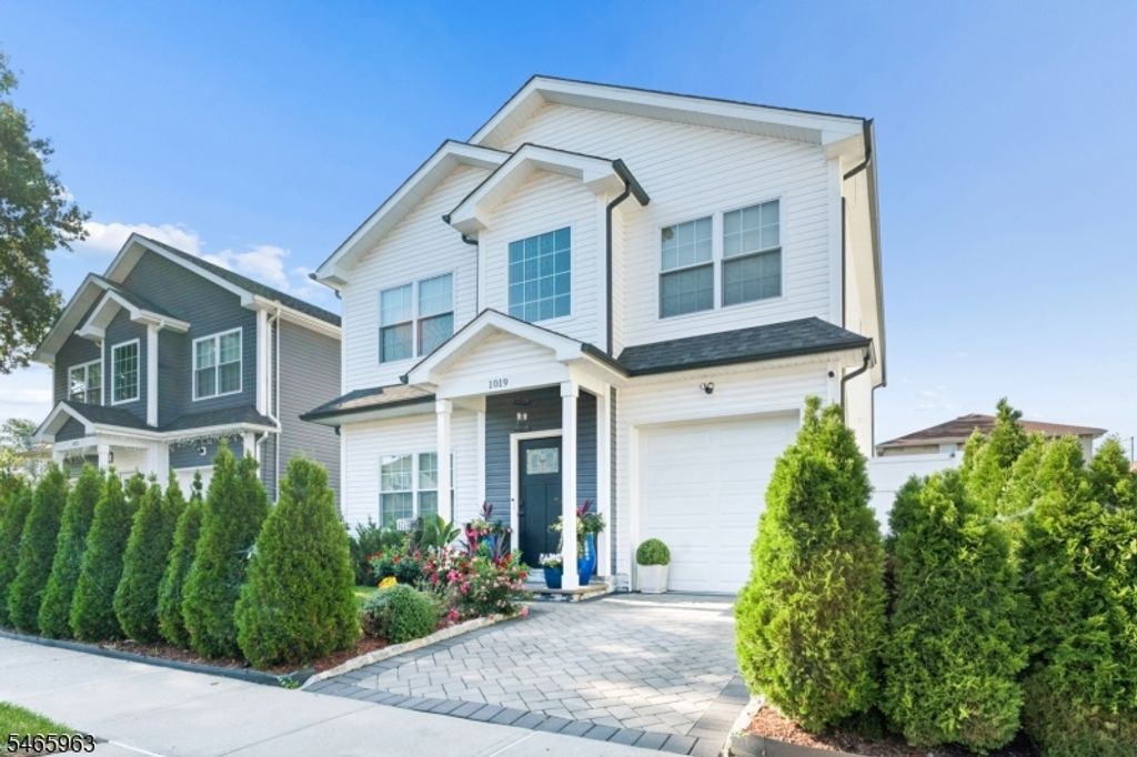1019 Bishop Evans Way, Linden City, NJ 07036 — exterior