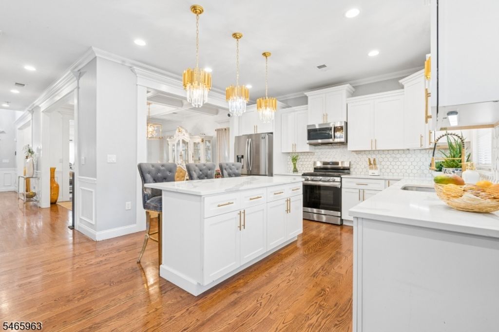 1019 Bishop Evans Way, Linden City, NJ 07036 — photo 5