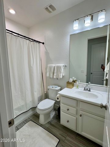 3056 E APPALOOSA Road, Gilbert, AZ 85296