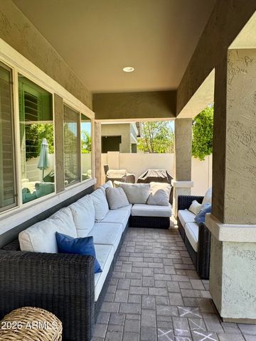 3056 E APPALOOSA Road, Gilbert, AZ 85296