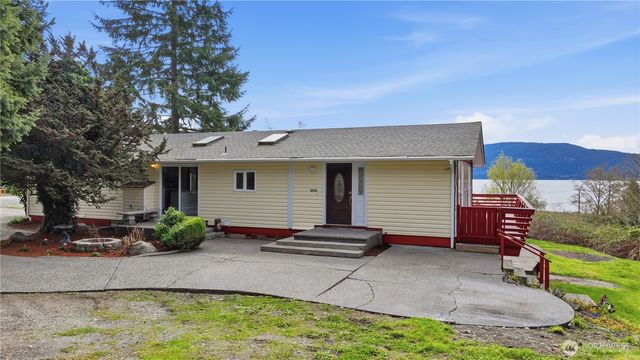 2539 MacKenzie Road, Bellingham, WA 98226