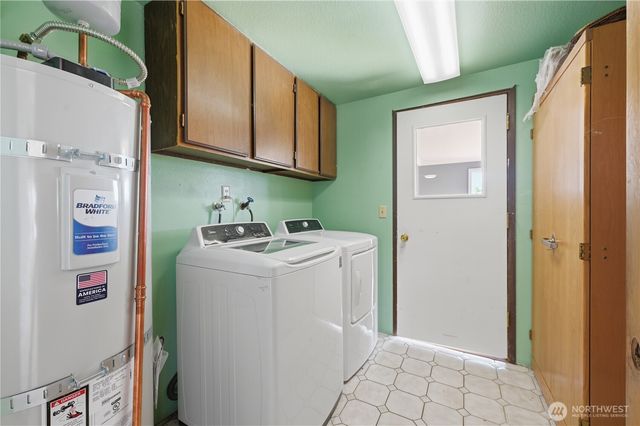 2539 MacKenzie Road, Bellingham, WA 98226