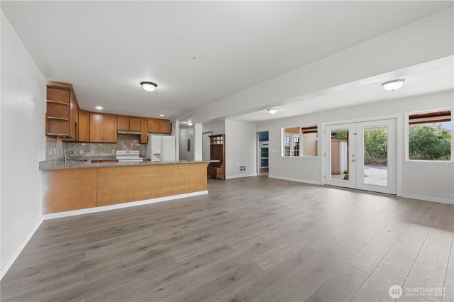 2539 MacKenzie Road, Bellingham, WA 98226