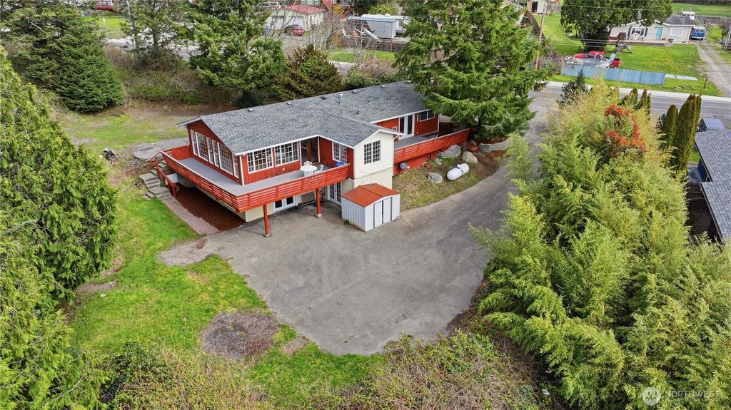 2539 MacKenzie Road, Bellingham, WA 98226