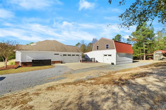 9427 Georgia Road, Wetumpka, AL 36092