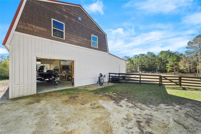 9427 Georgia Road, Wetumpka, AL 36092