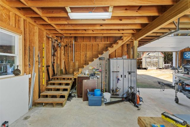 9427 Georgia Road, Wetumpka, AL 36092