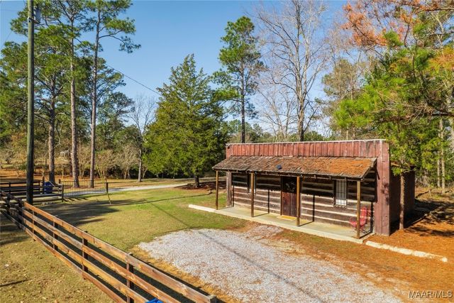 9427 Georgia Road, Wetumpka, AL 36092