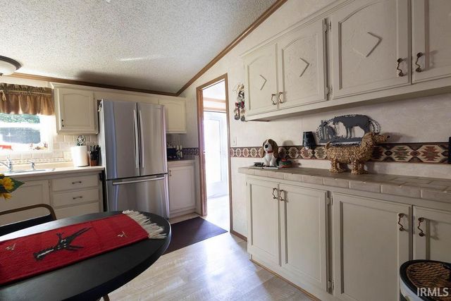 605 S County Road 350 East, Connersville, IN 47331